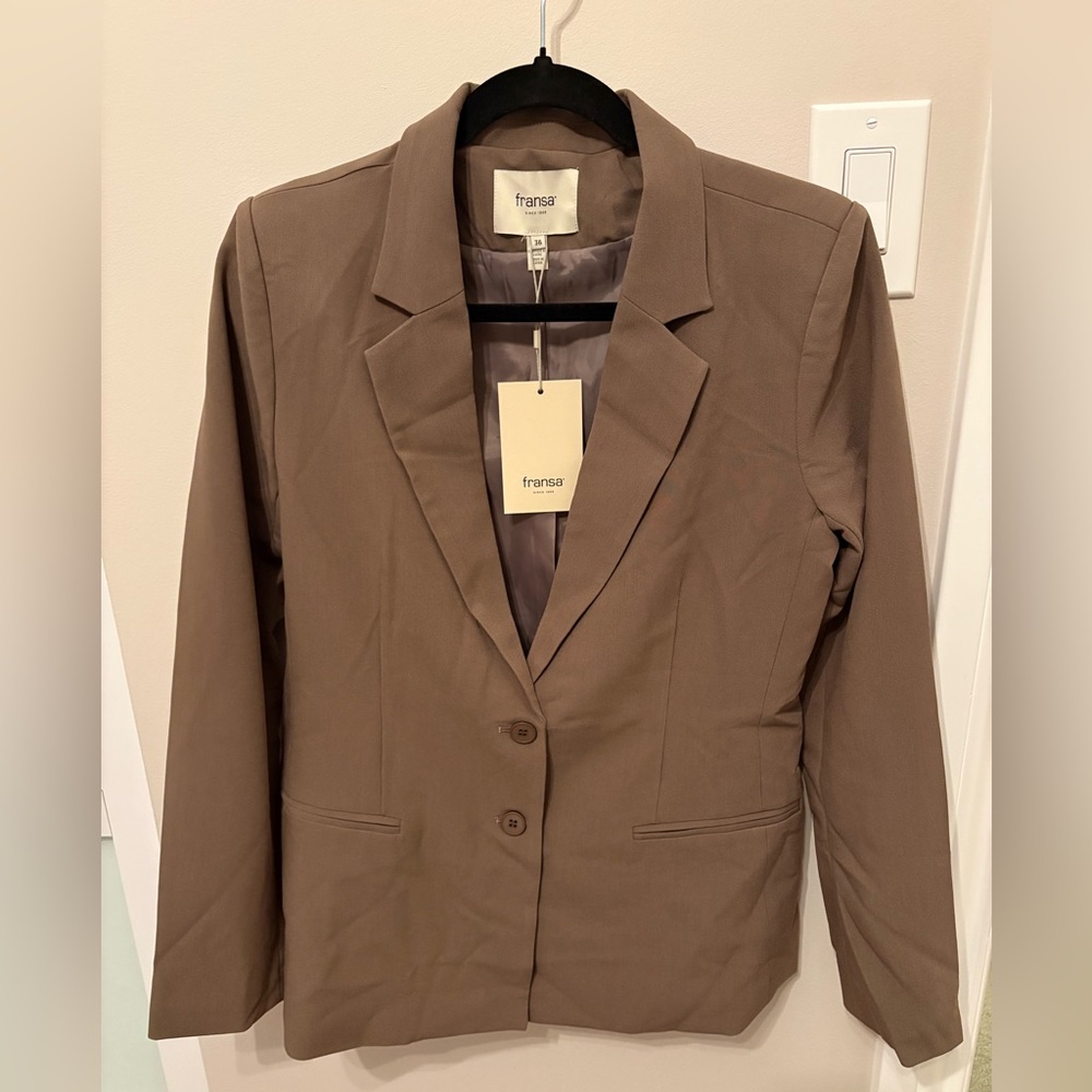 Fransa Frabigail Blazer - size EUR 36 US 6 - desert taupe